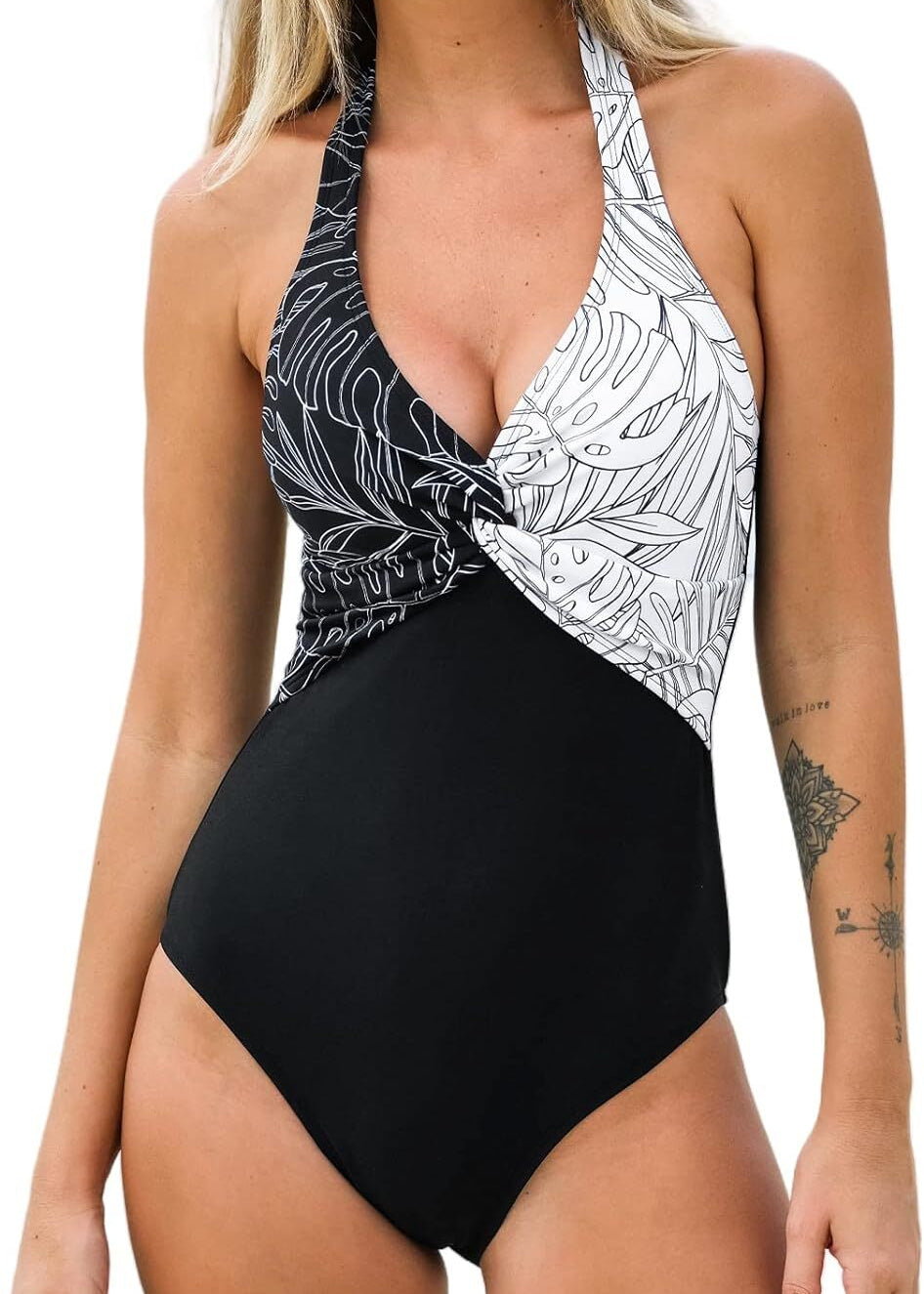 Cupshe Women's Halter Twist Front Tropical Print Swimsuit Swimming Costume BNWT