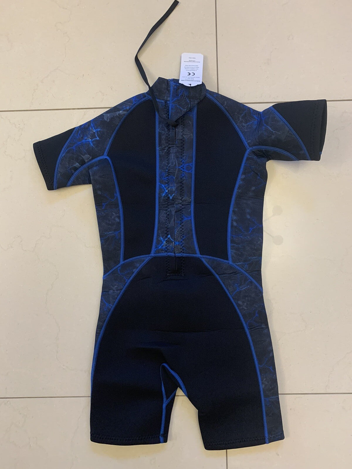 Summshall Kids Wetsuit 2.5mm Shorty Diving Surfing Suits Boys 8-10 Years BNWT