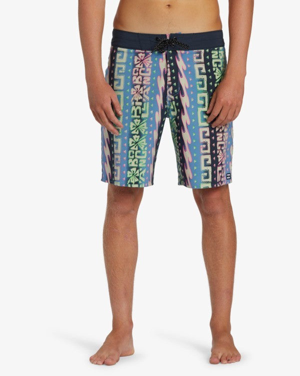 Billabong Men's Sundays Pro 19" Board Shorts Swim Swimming Costume BNWT